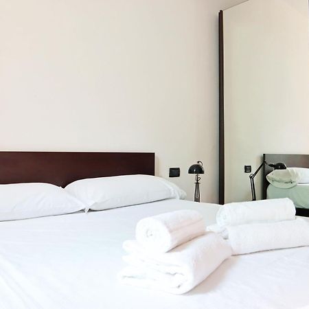Isola Comfort Apartment Milan Bagian luar foto