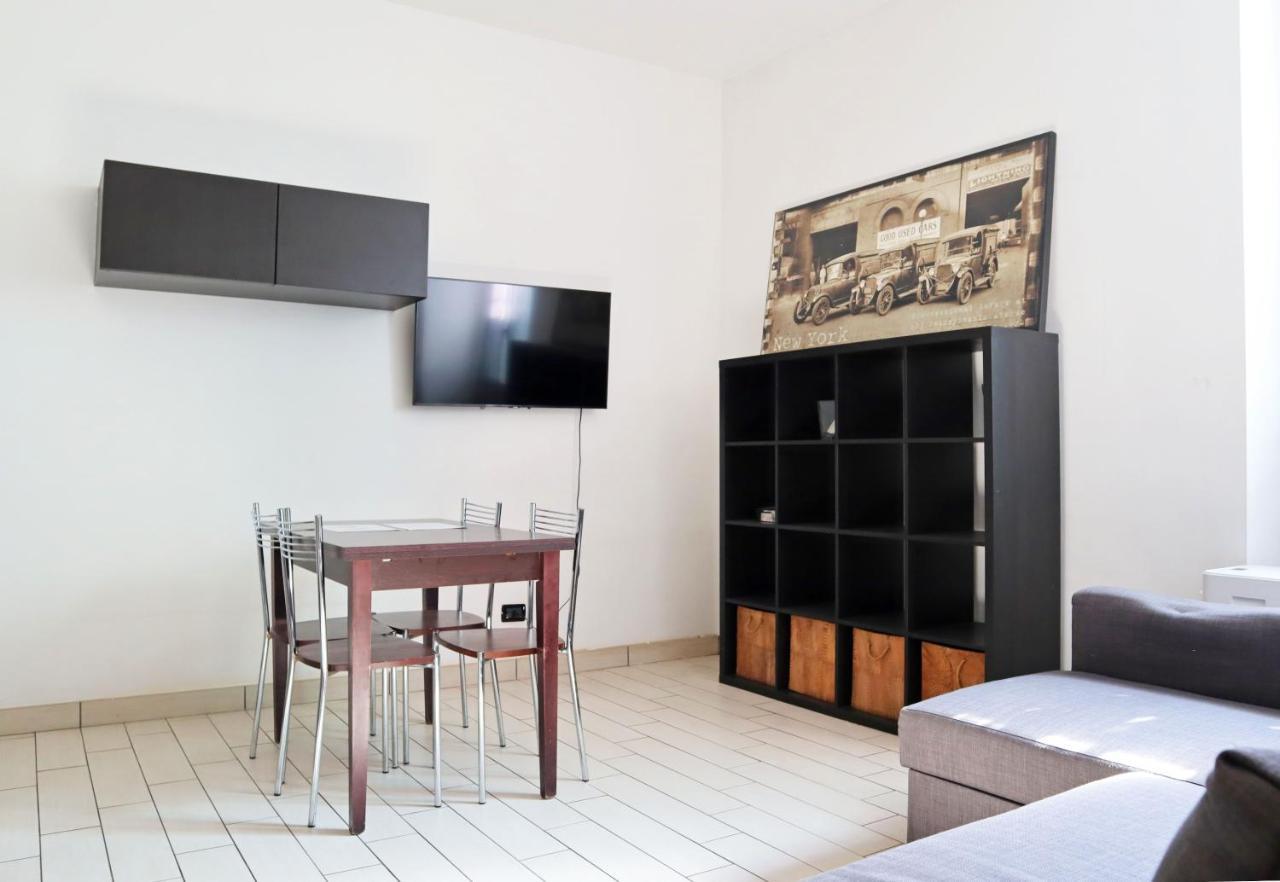 Isola Comfort Apartment Milan Bagian luar foto
