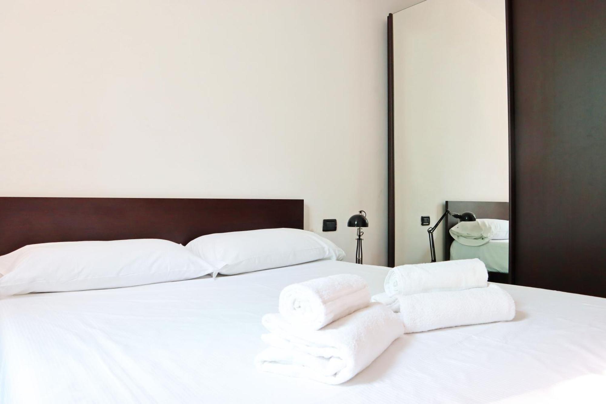 Isola Comfort Apartment Milan Bagian luar foto